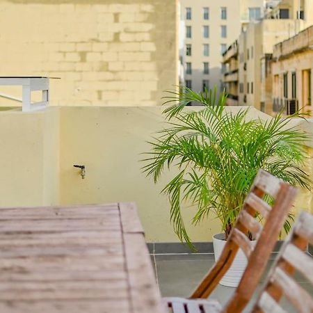 Sliema Unique 4 Bedroom Townhouse Off The Beach 外观 照片
